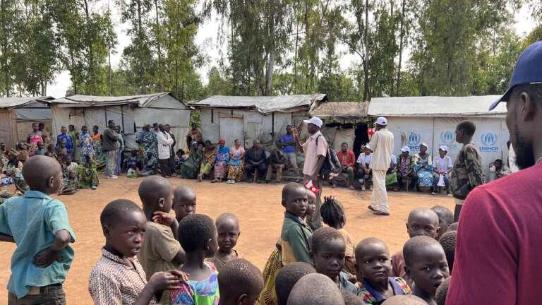 Sensibilisation contre les violences numériques : ENCORE et MDA mobilisent les déplacés de Bahwere
